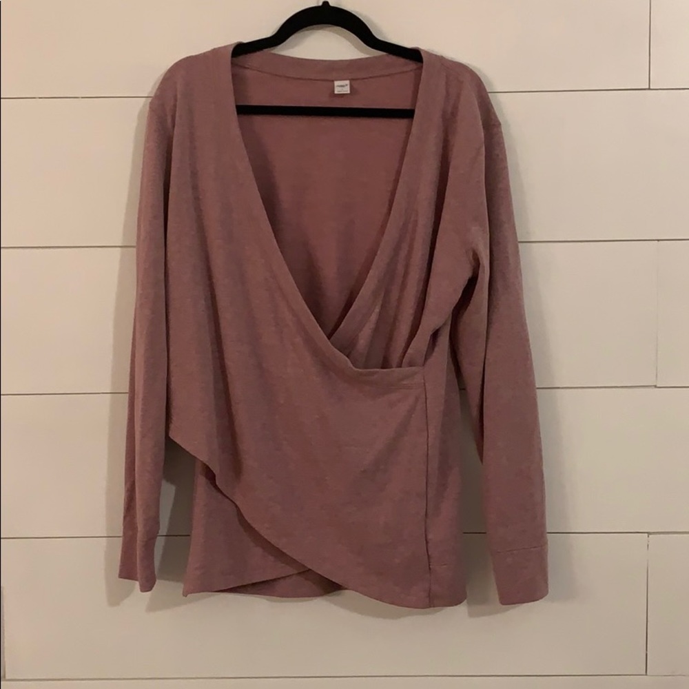 Old navy athletic wrapped sweatshirt